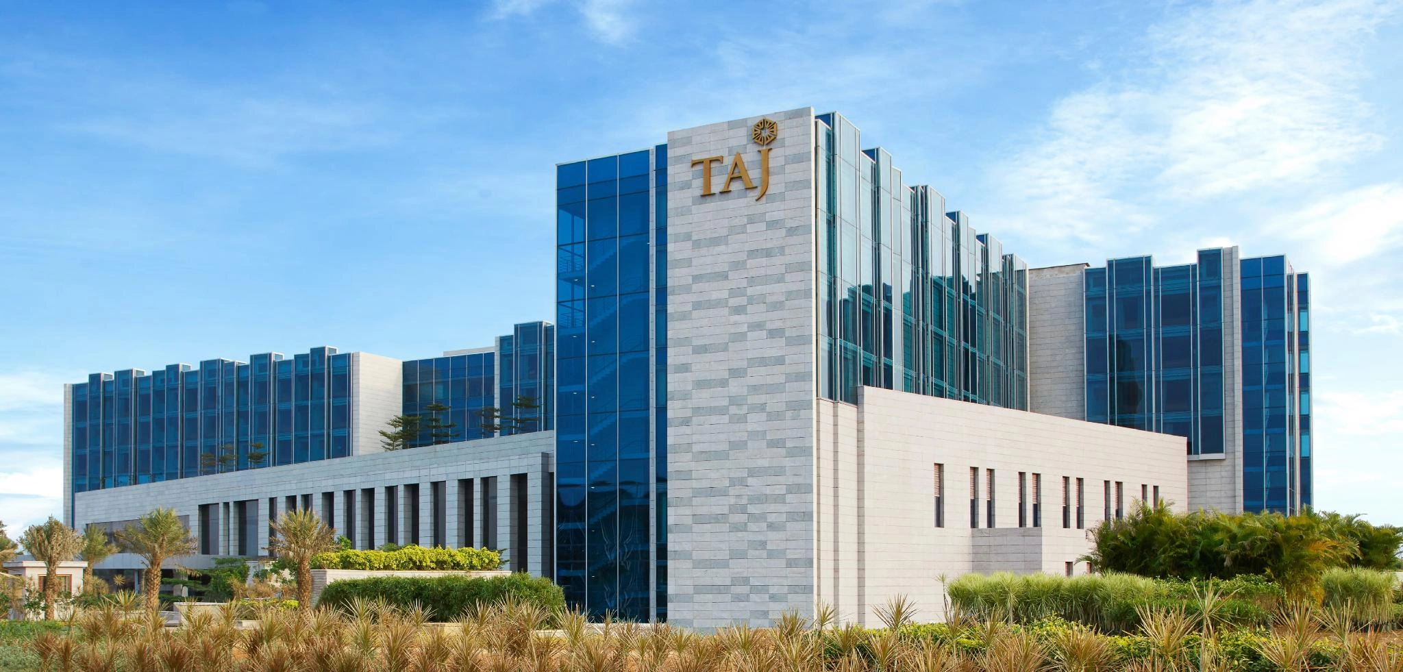 Luxury airport hotel Taj Bangalore near Kempegowda International Airport